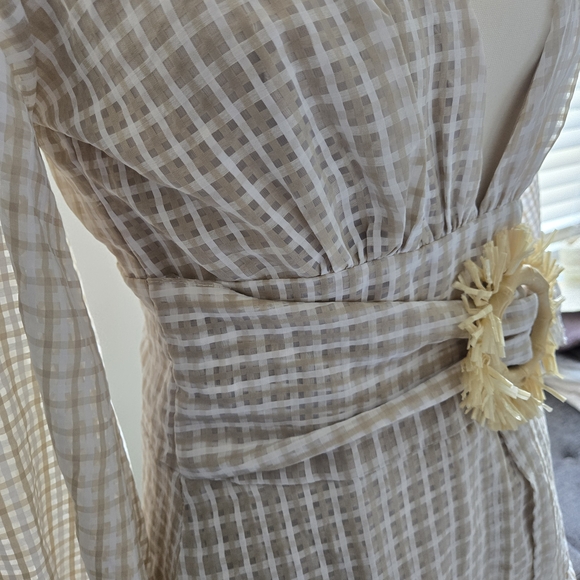MISSGUIDED Size 6 Tall White&Cream Plaid V-Neck Dress, Wide Belt Straw Accent - Picture 5 of 12